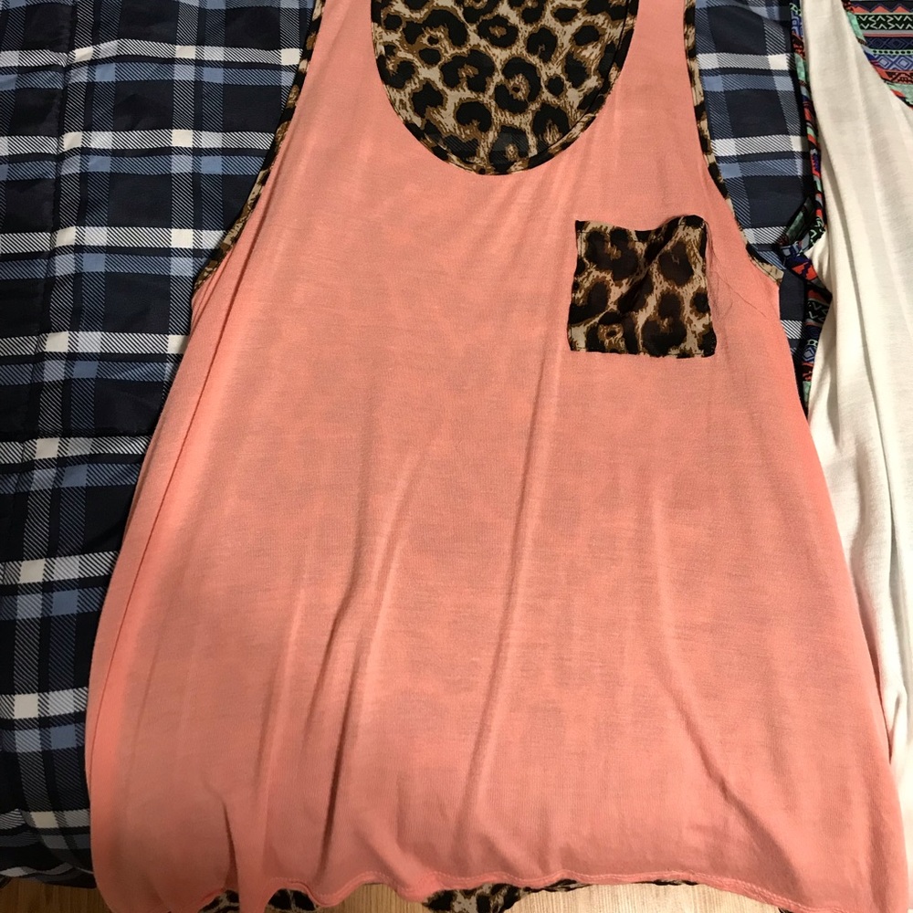 Peach and leopard tank